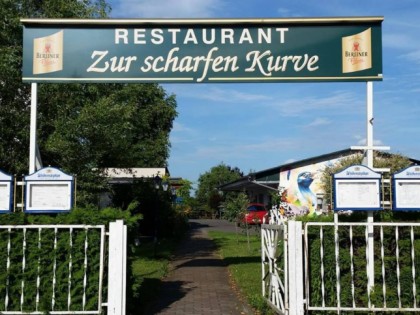 Фото: Zur scharfen Kurve